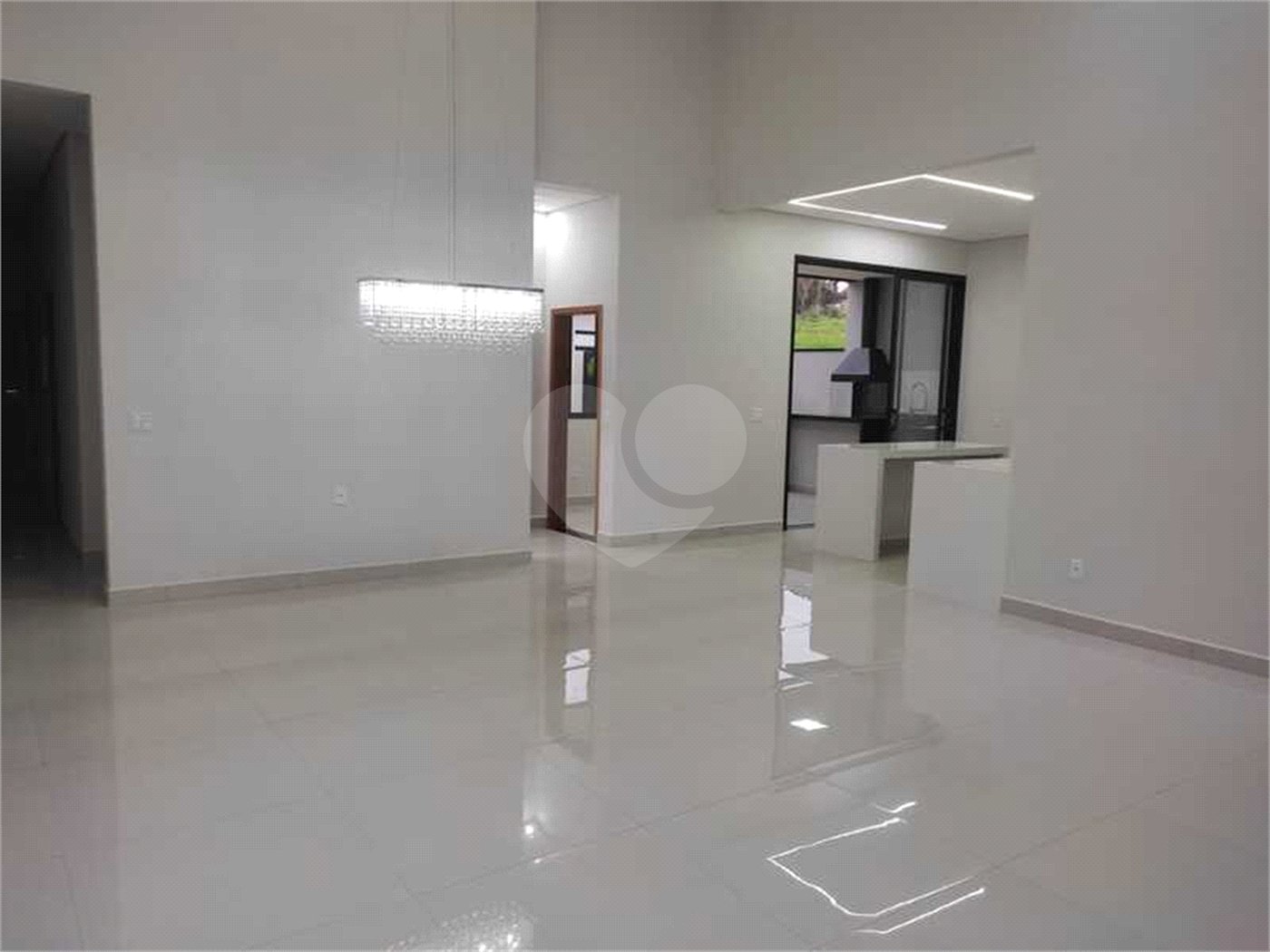 Casa à venda com 3 suítes no condomínio Jardim Residencial London Park, Indaiatuba - SP