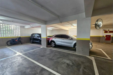 Apartamento à venda com 2 suítes em Vila Anastácio, São Paulo, SP