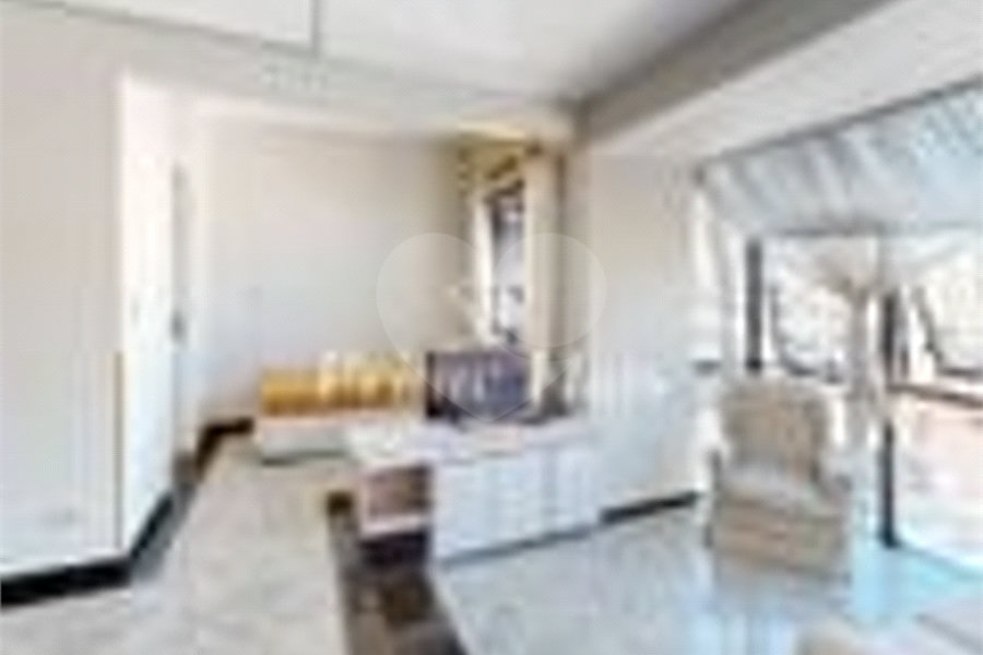 Flat à venda ou para alugar com 1 suíte em Santana, São Paulo, SP