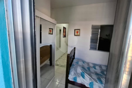 Sobrado à venda com 3 quartos, sendo 1 suíte, em Jardim Recanto Verde, São Paulo, SP