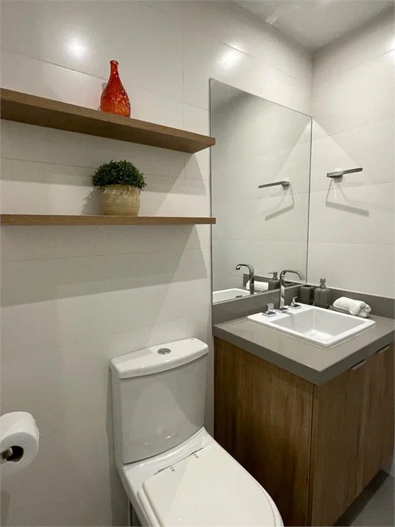 Apartamento à venda com 1 quarto em Jardim das Acácias, São Paulo, SP