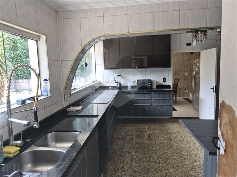 Casa à venda com 4 suítes no condomínio Associação Reserva das Hortênsias, Mairiporã - SP