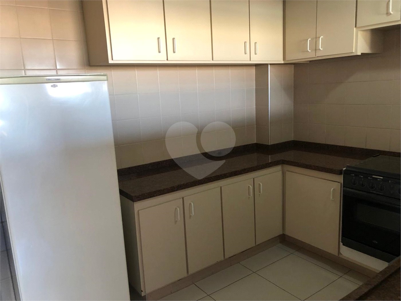 Apartamento à venda com 4 suítes em Vila Henrique, Salto, SP