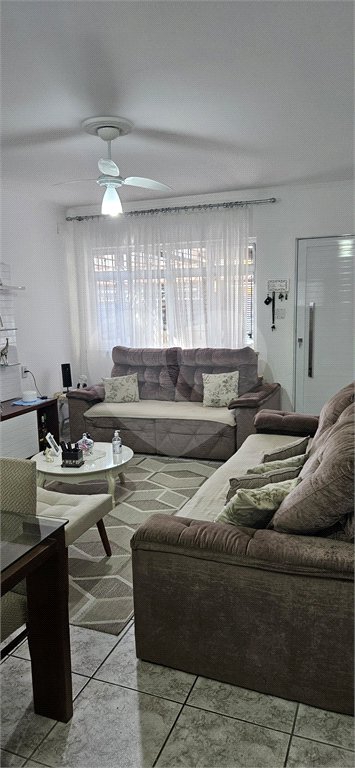 Sobrado à venda com 3 quartos em Jardim Franca, São Paulo, SP