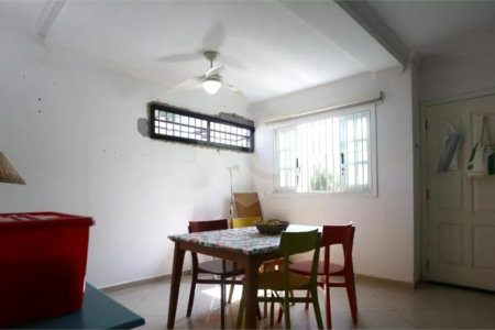 Casa à venda com 3 quartos, sendo 1 suíte,  no condomínio Residencial Villagio, São Paulo - SP