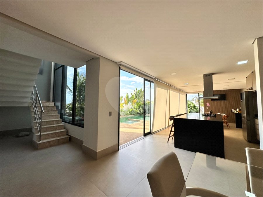 Casa à venda com 3 suítes no condomínio Villas do Golfe, Itu - SP