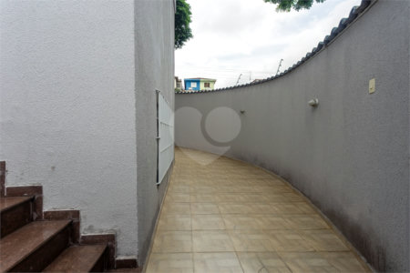 Sobrado à venda com 3 quartos, sendo 1 suíte,  em Parque Jabaquara, São Paulo, SP