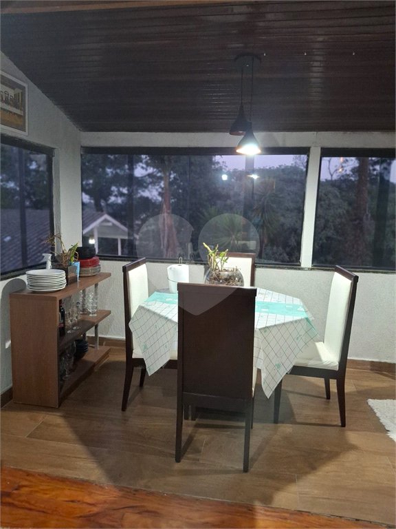 Casa à venda ou para alugar com 3 quartos, sendo 2 suítes, no condomínio Jardim da Montanha I, Mairiporã - SP