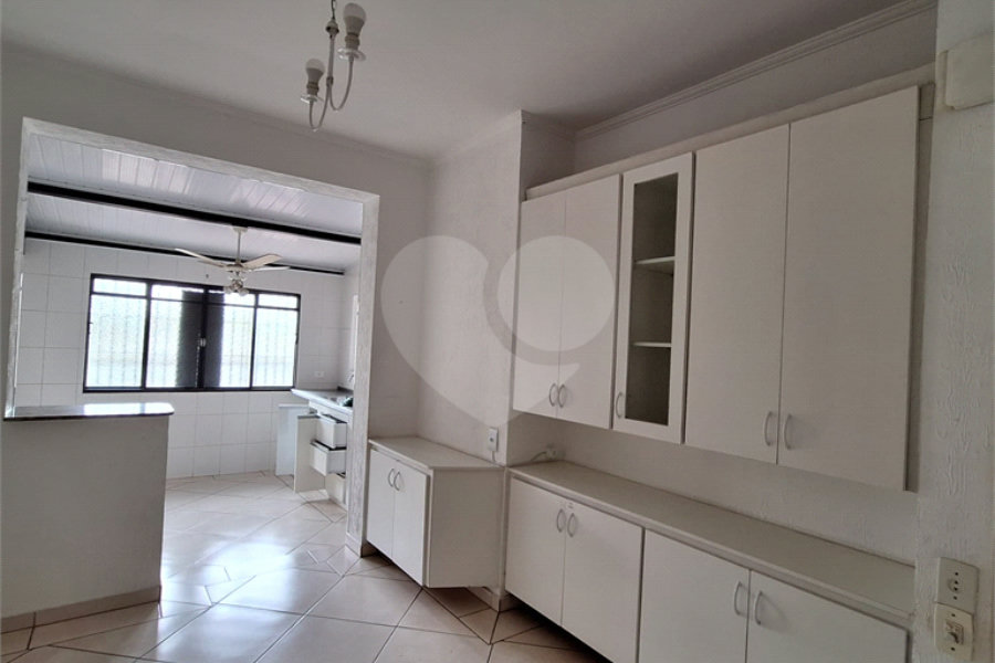 Sobrado à venda com 2 quartos em Santana, São Paulo, SP