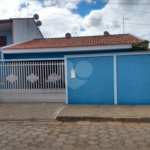 Casa à venda com 3 quartos, sendo 1 suíte, em Vila Vendramini, Itapetininga, SP