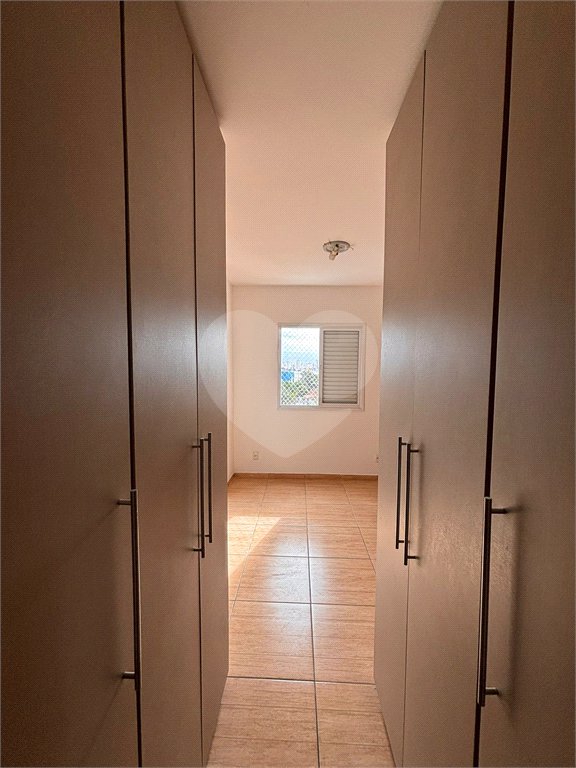 Apartamento à venda com 2 quartos, sendo 1 suíte,  em Jardim Satélite, São José dos Campos, SP