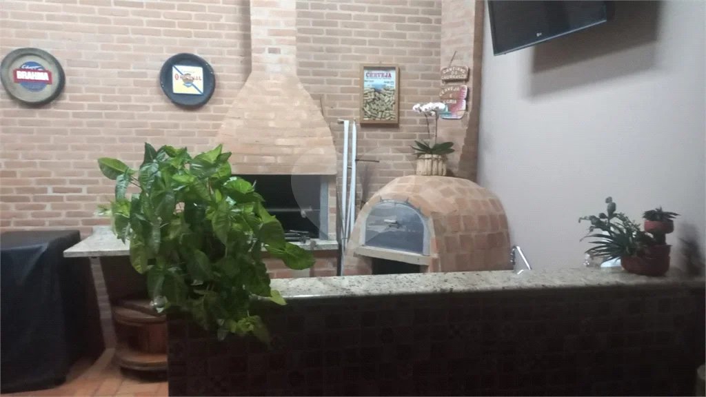 Casa à venda com 4 quartos, sendo 2 suítes, em Jardim Adalgisa, Araraquara, SP