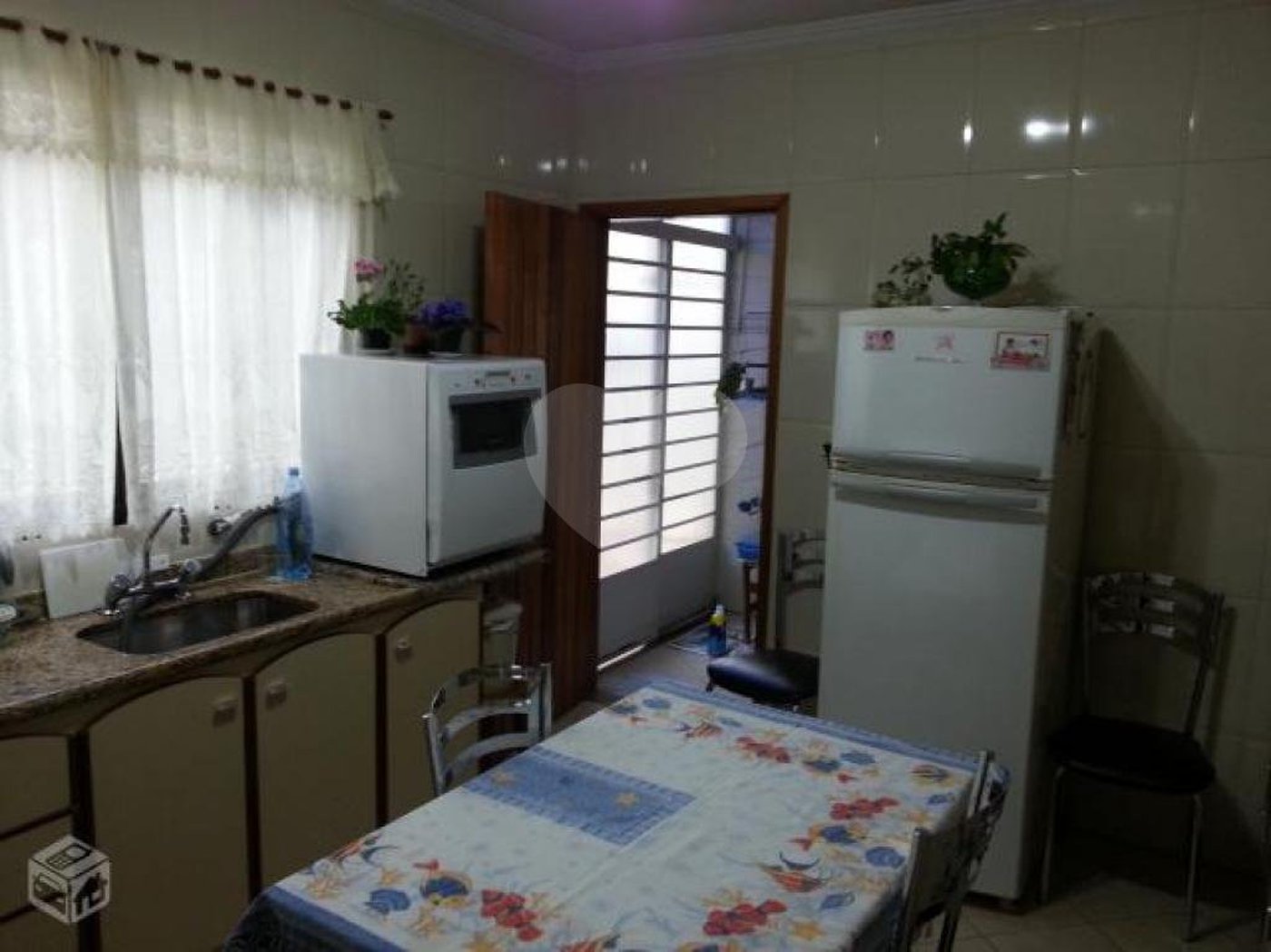 Sobrado à venda com 3 quartos, sendo 1 suíte, em Parque Vitória, São Paulo, SP