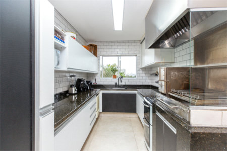 Apartamento à venda com 4 quartos, sendo 1 suíte, em Jardim Monte Kemel, São Paulo, SP