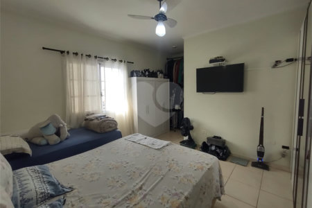 Casa à venda com 3 quartos, sendo 2 suítes, em Jardim Mangalot, São Paulo, SP