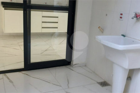 Sobrado a venda no bairro Jardim Dos Pinheiros em Atibaia -SP