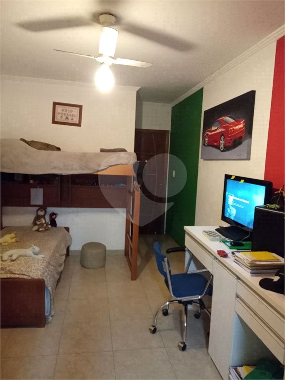 Sobrado à venda com 3 quartos, sendo 1 suíte, em Saúde, São Paulo, SP