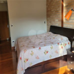 Casa à venda com 4 quartos, sendo 2 suítes, no condomínio Alpes da Cantareira, Mairiporã - SP