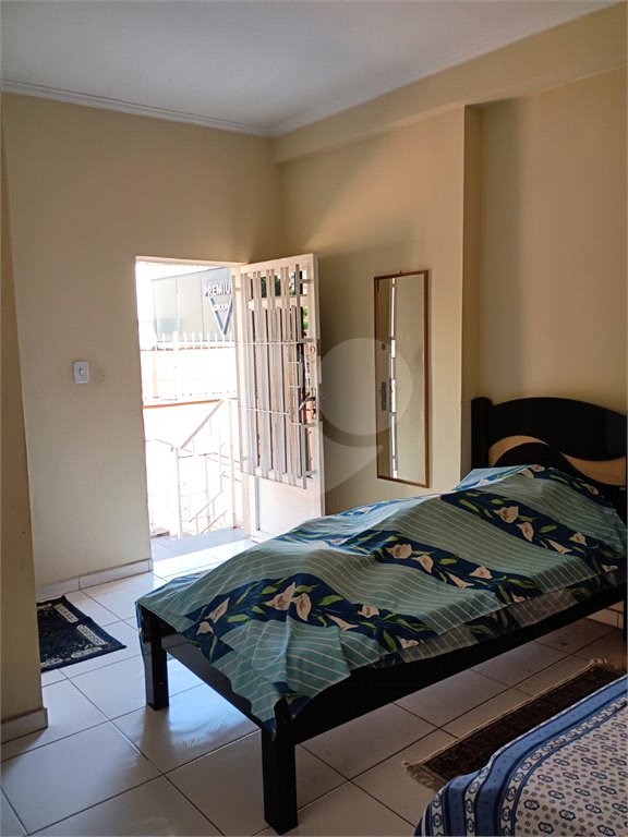 Sobrado à venda com 3 quartos em Santana, São Paulo, SP