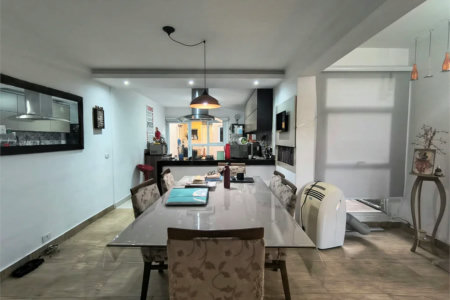 Sobrado à venda com 3 quartos, sendo 1 suíte, em Jardim Bonfiglioli, São Paulo, SP