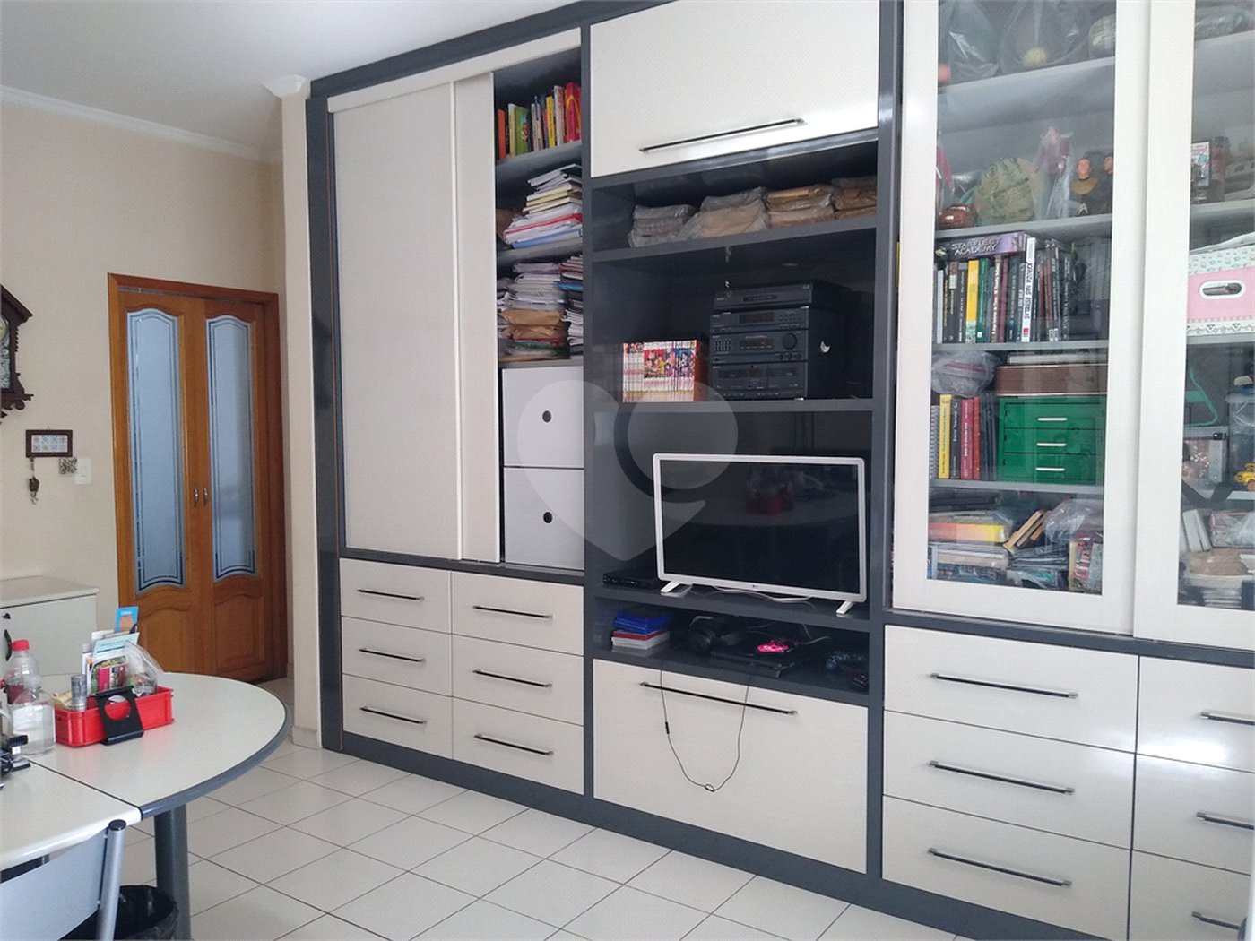 Apartamento à venda com 3 quartos, sendo 1 suíte,  em Bela Vista, São Paulo, SP