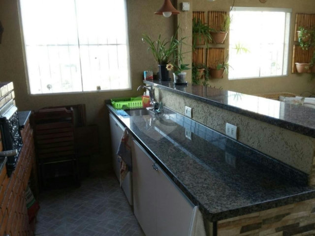 Duplex à venda com 2 suítes em Vila Romero, São Paulo, SP