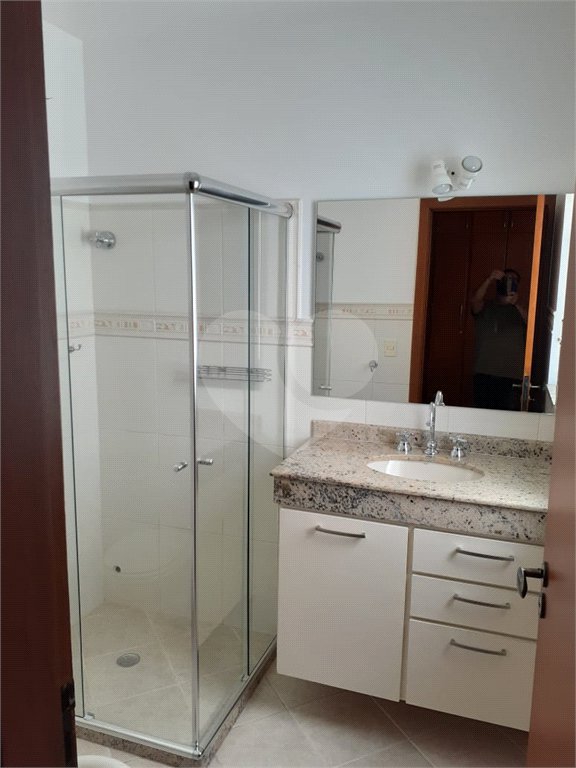 Sobrado à venda com 4 quartos, sendo 2 suítes,  em Tremembé, São Paulo, SP