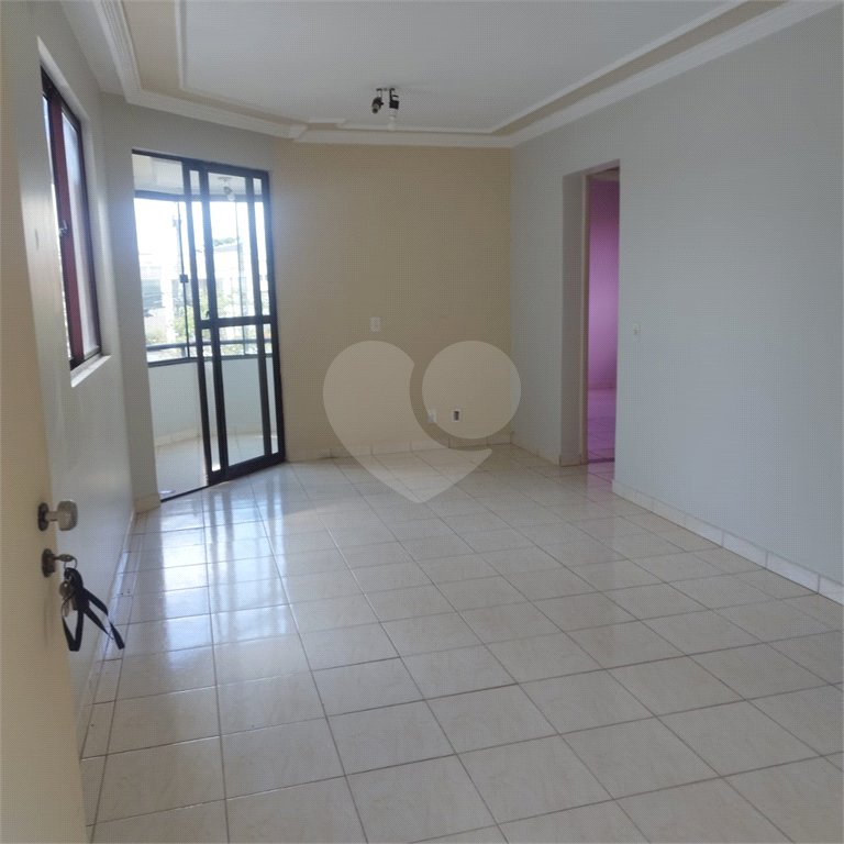 Apartamento à venda com 2 quartos, sendo 1 suíte,  em Estância Itaguaí, Caldas Novas, GO