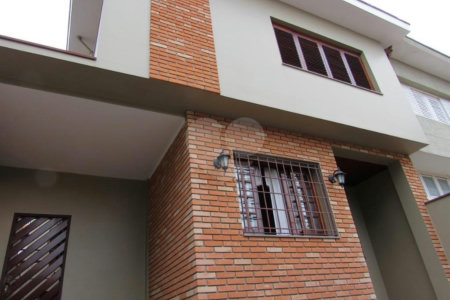 Sobrado à venda com 3 quartos, sendo 1 suíte, em Brooklin, São Paulo, SP