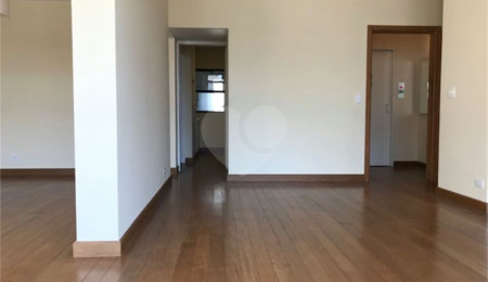Apartamento à venda ou para alugar com 3 quartos, sendo 1 suíte,  em Itaim Bibi, São Paulo, SP