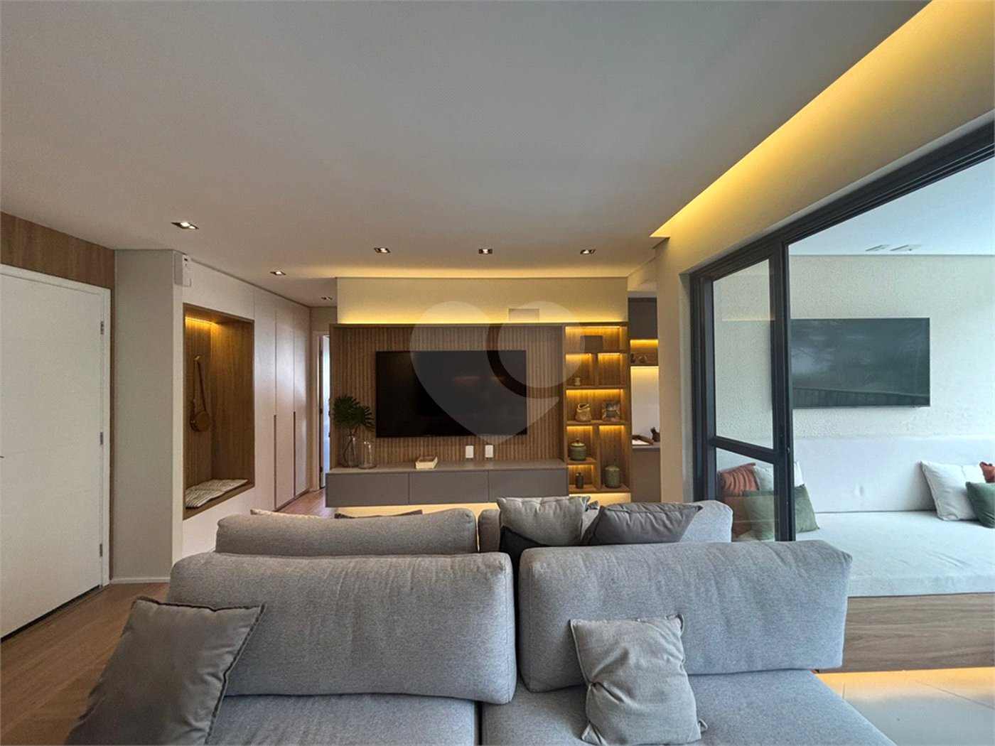 Apartamento à venda com 3 suítes em Vila Andrade, São Paulo, SP