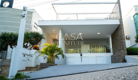 Casa em condomínio à venda com 3 suítes em Itapeva, Votorantim, SP