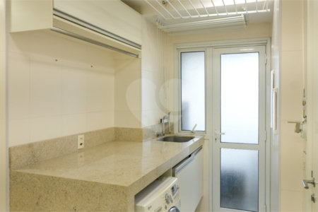 Apartamento à venda com 3 suítes em Brooklin, São Paulo, SP