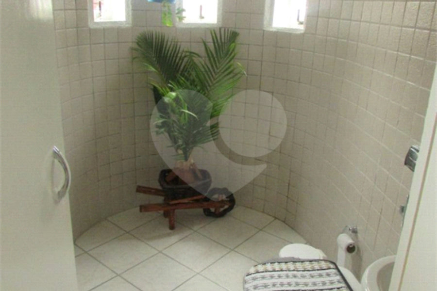 Sobrado à venda com 3 quartos, sendo 1 suíte, em Vila Maria Alta, São Paulo, SP