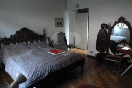 Casa Térrea à venda com 3 quartos, sendo 1 suíte, em Caxingui, São Paulo, SP