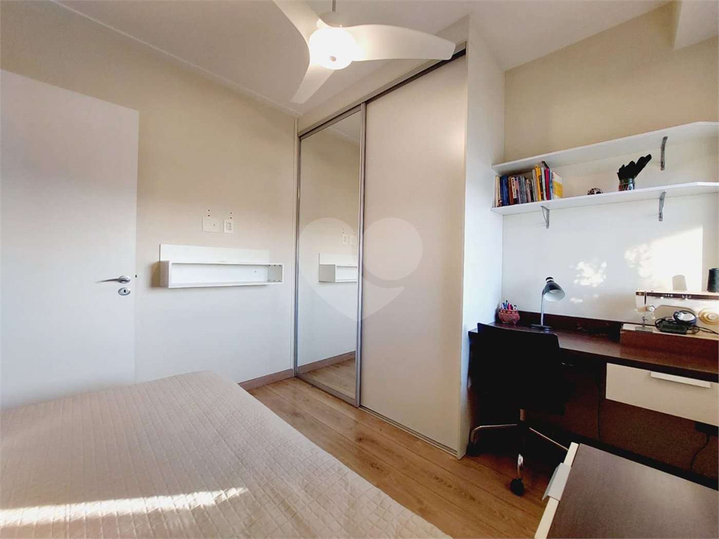 Apartamento à venda com 3 quartos, sendo 1 suíte,  em Vila Leopoldina, São Paulo, SP