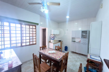 Casa à venda com 2 quartos no Centro, Mogi das Cruzes, SP