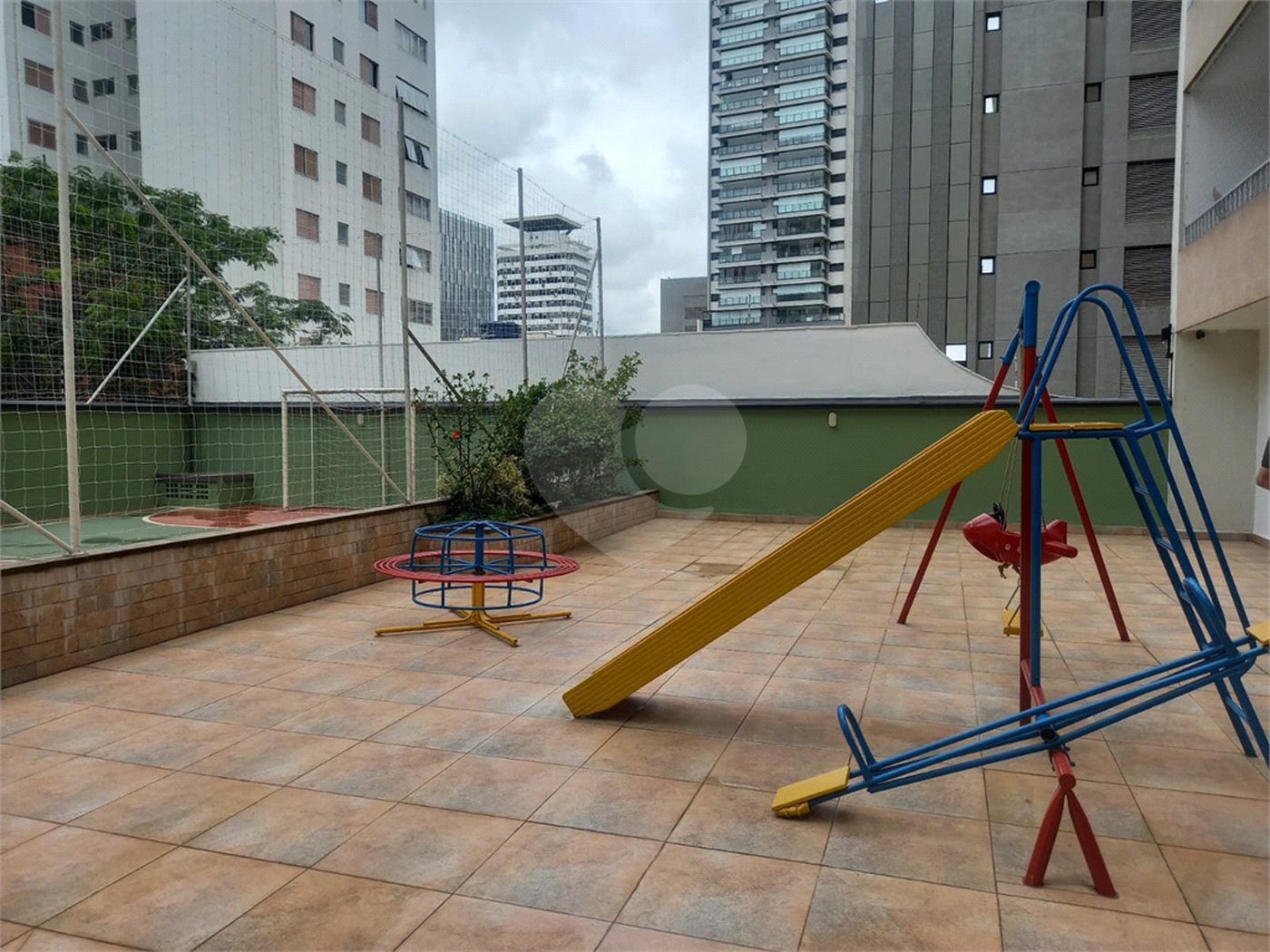 Apartamento à venda com 3 quartos, sendo 1 suíte, em Pinheiros, São Paulo, SP
