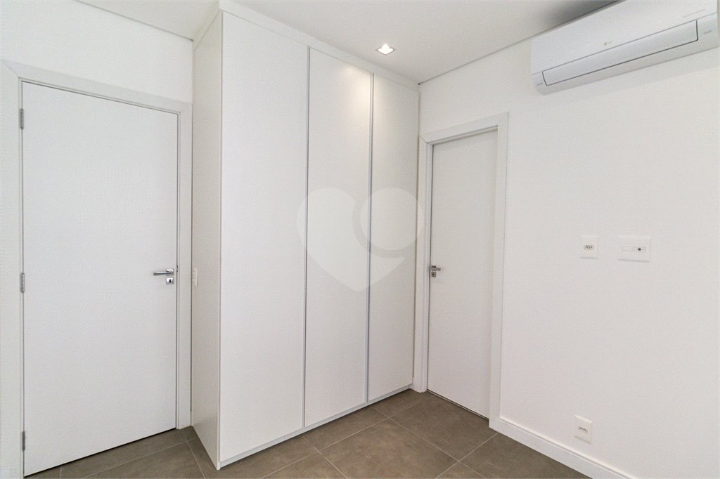 Apartamento para alugar com 2 suítes em Vila Olímpia, São Paulo, SP