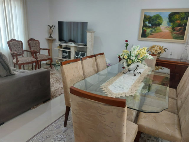 Casa à venda com 3 suítes em Santa Terezinha, São Bernardo do Campo, SP