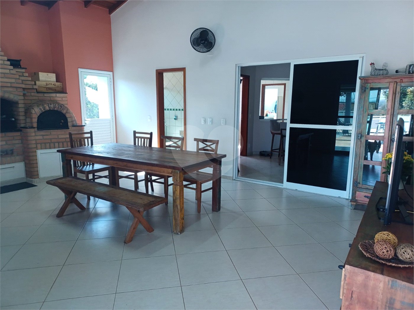 Casa à venda com 2 quartos, sendo 1 suíte, no condomínio Terras de Mont Serrat, Salto - SP