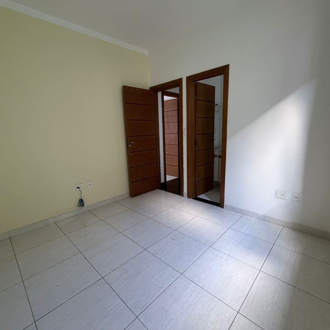 Casa com 2 dormitórios à venda, 100 m² por R$ 650.000,00 - José Menino - Santos/SP