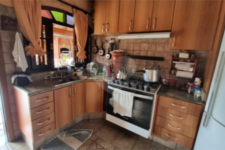 Casa à venda com 4 quartos, sendo 2 suítes, no condomínio Aruã Eco Park, Mogi das Cruzes - SP