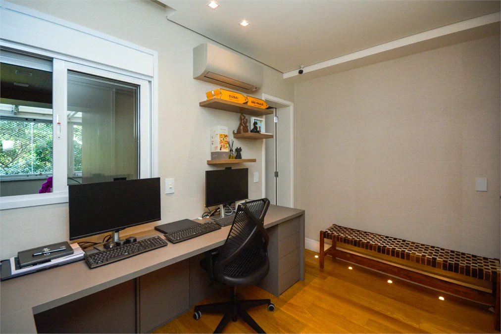 Apartamento à venda com 3 suítes em Jardim Fonte do Morumbi, São Paulo, SP