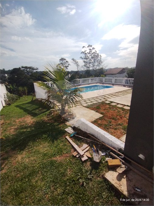 Chácara à venda com 4 quartos, sendo 1 suíte,  no Centro, Biritiba-mirim, SP