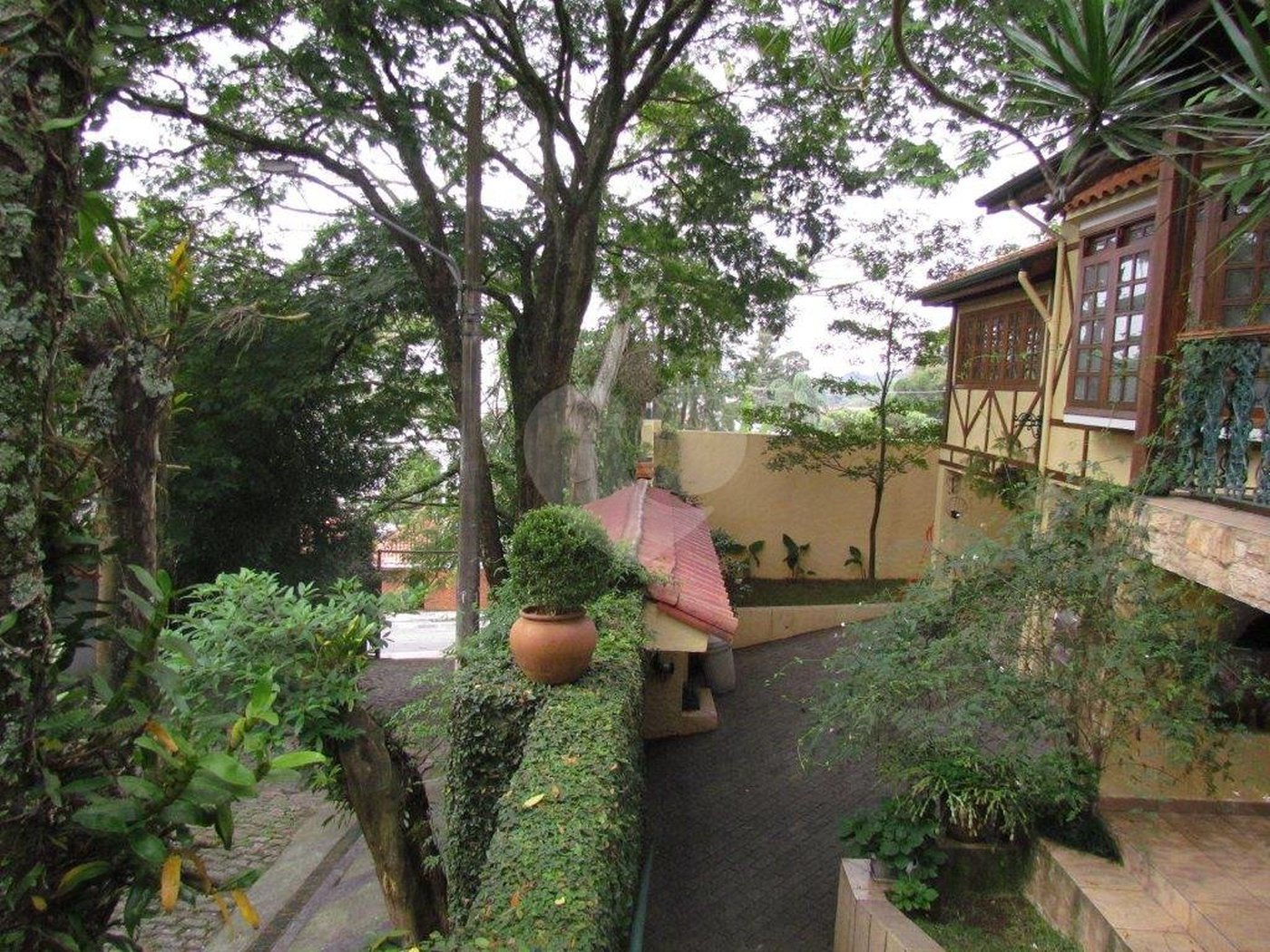 Casa Térrea à venda com 3 quartos, sendo 1 suíte, em Horto Florestal, São Paulo, SP