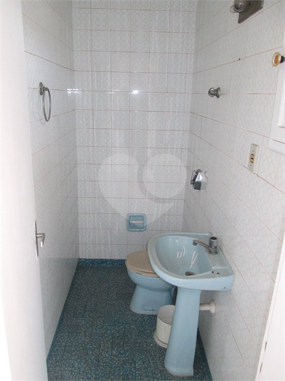 Sobrado à venda com 3 quartos em Horto, São Paulo, SP