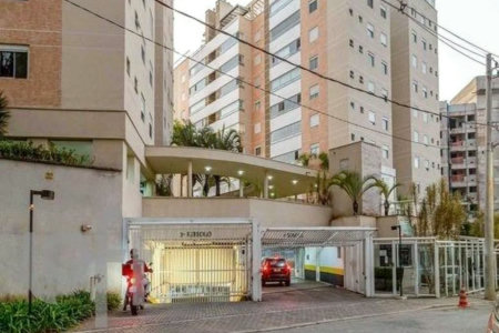 Apartamento à venda com 3 suítes em Vila Suzana, São Paulo, SP