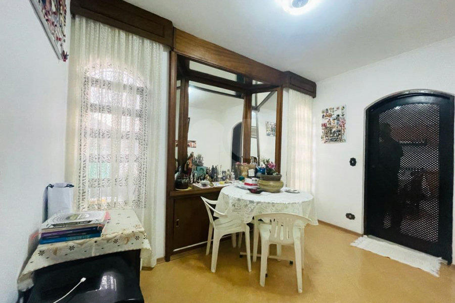 Casa à venda com 4 quartos, sendo 2 suítes, em Vila Maria, São Paulo, SP
