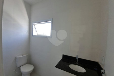 Casa à venda com 3 quartos, sendo 1 suíte, no condomínio Residencial Américo Figueiredo, Sorocaba - SP